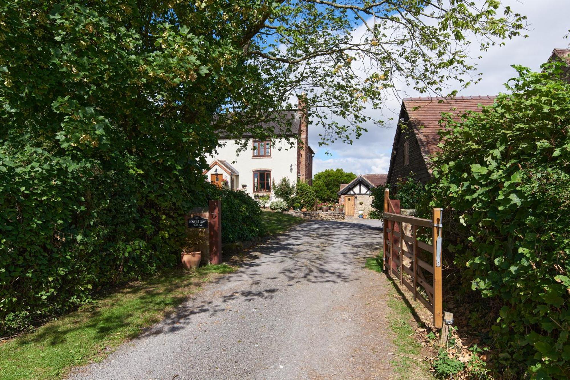 Granary Cottage A Shropshire Haven เชิร์ชสเตรตตัน ภายนอก รูปภาพ